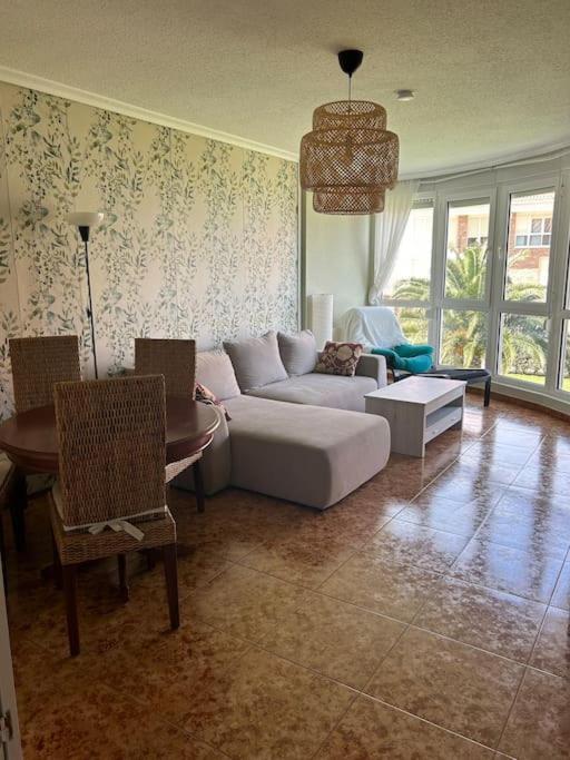 Playa De Berria -apartamento Con Piscina Y Vistas Al Mar Santona